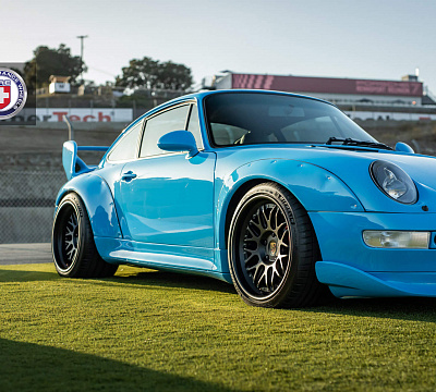 Фото дисков HRE C100 на Porsche 911 IV
