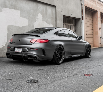 Фото дисков HRE 300 на Mercedes-Benz C-Class (W205)