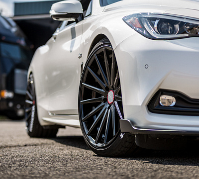 Фото дисков Vossen VFS-2 на Infiniti Q60 II