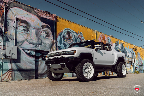 Фото дисков Vossen GNX-02 Белый глянец на GMC Hummer EV