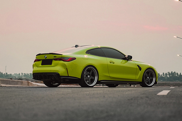 BMW G82 M4