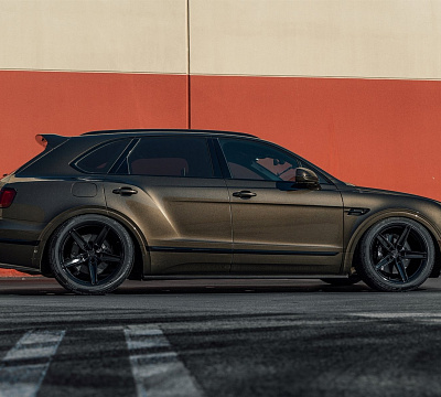 Фото дисков Anrky AN15 на Bentley Bentayga
