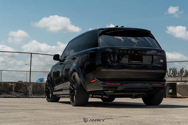 Фото дисков Anrky AN20 Черный сатин на Range Rover V