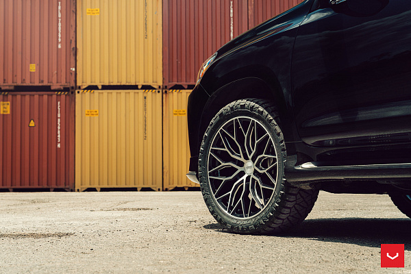Фото дисков Vossen HF6-3 Алмазная проточка на Lexus GX II