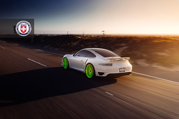 Фото дисков HRE P103 Другой цвет на Porsche 911 VII