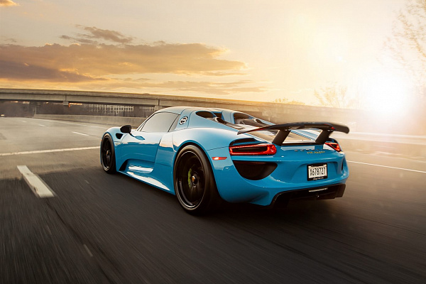 Фото дисков Anrky AN38 Черный сатин на Porsche 918 Spyder
