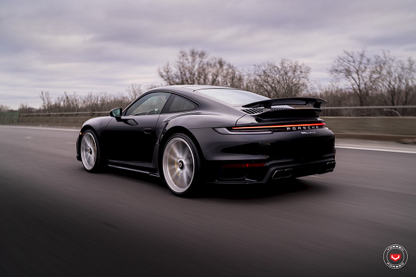 Фото дисков Vossen M-X2 Глянцевый лак на Porsche 911 VIII