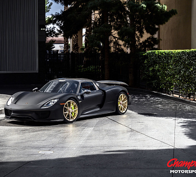 Фото дисков Vossen RS74 на Porsche 918 Spyder
