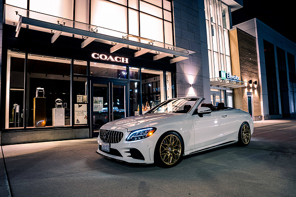 Mercedes-Benz C300
