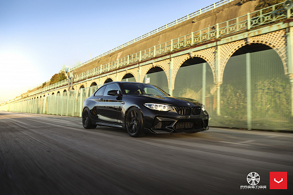 Фото дисков Vossen HF-5 Черный глянец на BMW 2/M2 (F22/F87)