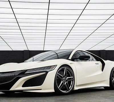 Фото дисков Savini SV-F3 на Acura NSX II