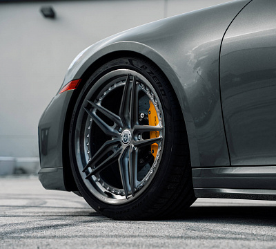 Фото дисков HRE S107SC на Porsche 911 VIII