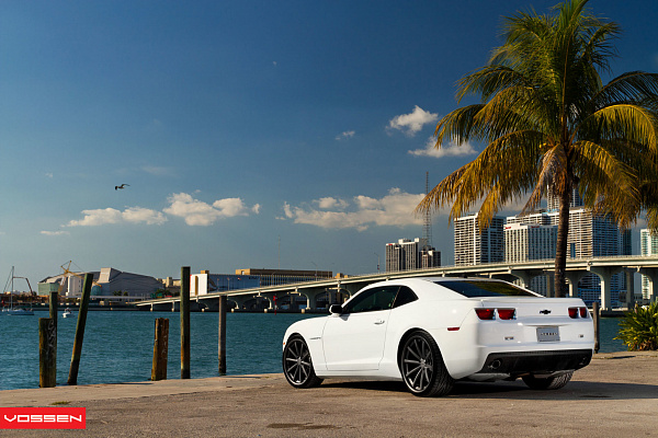 Фото дисков Vossen CV1 Сатиновый графит на Chevrolet Camaro V
