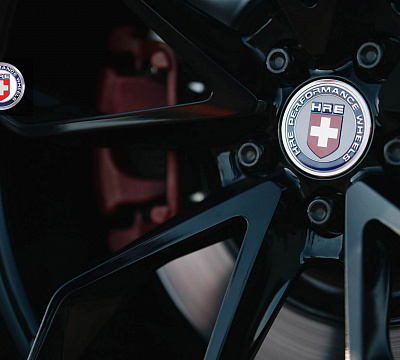 Фото дисков HRE P201 на Jaguar F-Type