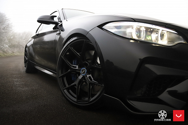 Фото дисков Vossen HF-5 Черный глянец на BMW 2/M2 (F22/F87)