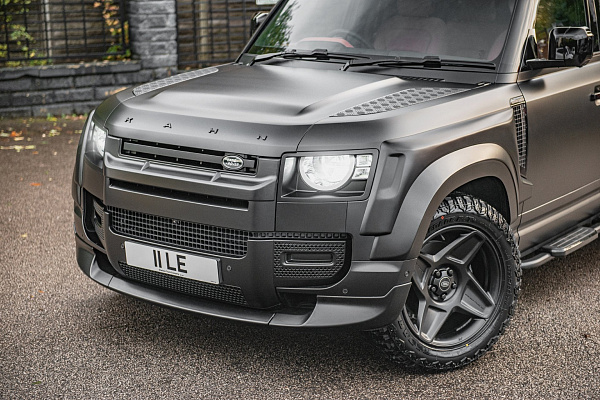 Фото дисков Kahn Mondial Heavy Duty RS Черный матовый на Land Rover Defender II