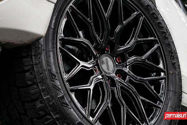 Фото дисков Vossen HF6-3 Черный глянец на Mitsubishi Pajero Sport III