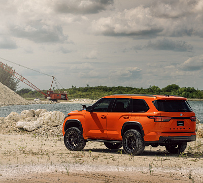 Фото дисков Vossen HFX-1 (6-Lug) на Toyota Sequoia III