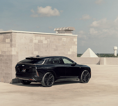 Фото дисков Vossen HF6-5 на Cadillac Lyriq