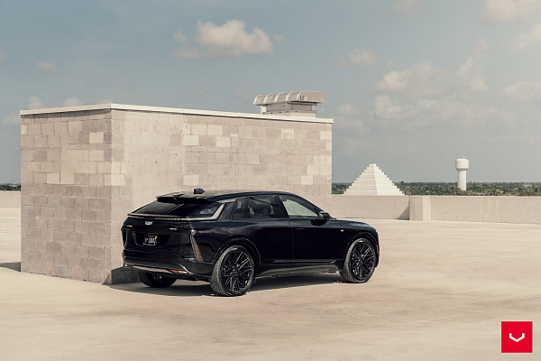 Фото дисков Vossen HF6-5 Черный сатин на Cadillac Lyriq
