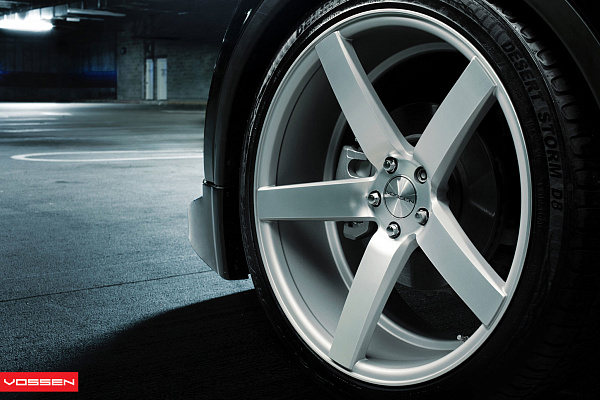 Фото дисков Vossen CV3 Серебро на Infiniti FX II