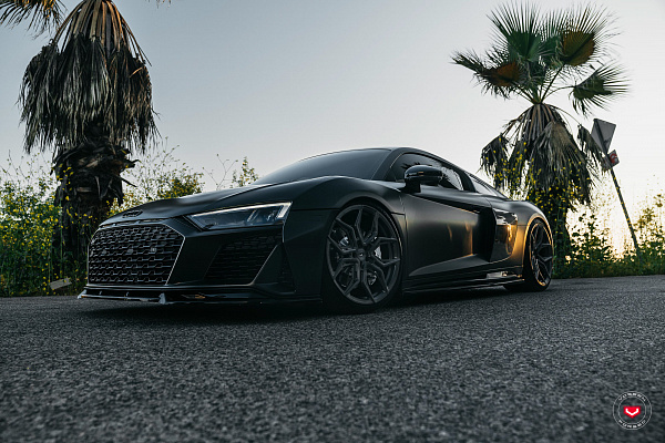 Фото дисков Vossen EVO-3R Глянцевый темный лак на Audi R8 (4S)