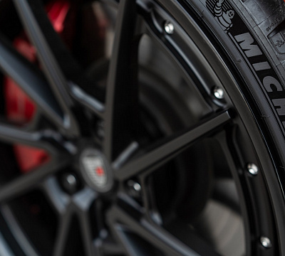Фото дисков Anrky AN33 на Chevrolet Corvette C8