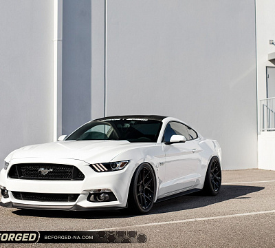 Фото дисков BC Forged HCS02 на Ford Mustang VI