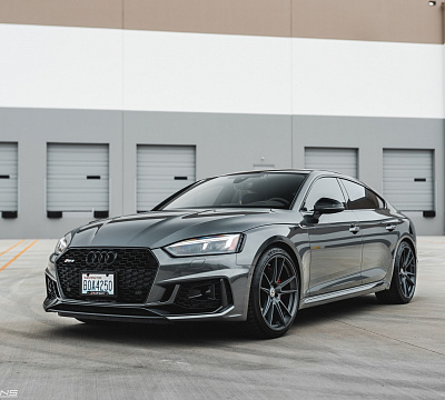 Фото дисков HRE FF04 на Audi A/S/RS 5 (F5)