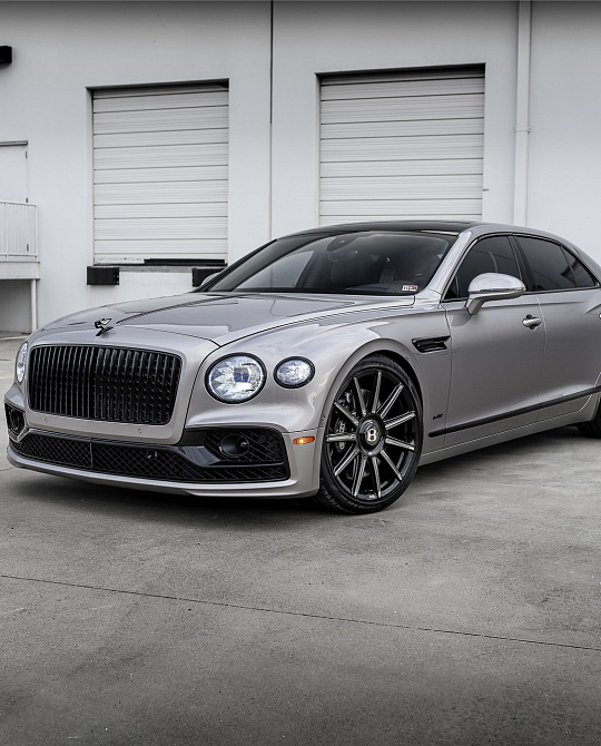 Фото дисков S17-12 Алмазная проточка на Bentley Flying Spur III