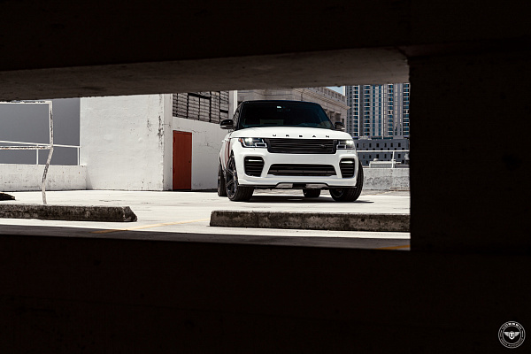 Фото дисков Vossen S17-11 Глянцевый темный лак на Range Rover V