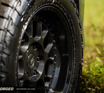 Фото дисков BC Forged LE72 // MLE72 на Lexus GX II