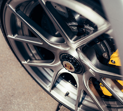 Фото дисков Strasse Wheels SM5 Deep Concave Duoblock на Porsche 911 VIII