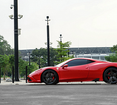 Фото дисков Vossen HF-1 на Ferrari 458