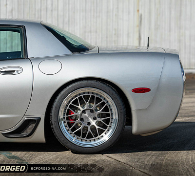 Фото дисков BC Forged LE81 // MLE81 на Chevrolet Corvette C5