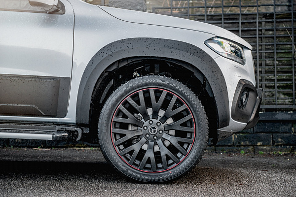 Фото дисков Kahn Kahn RS Черный сатин на Mercedes-Benz X-Class