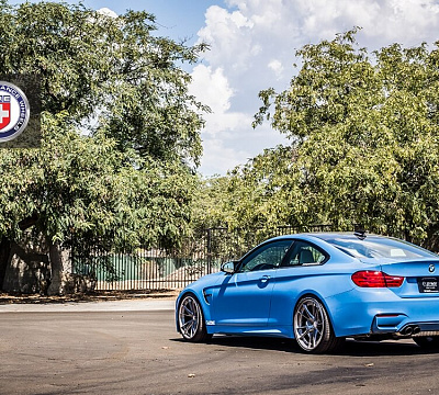 Фото дисков HRE S104 на BMW 4/M4 (F32/F82)