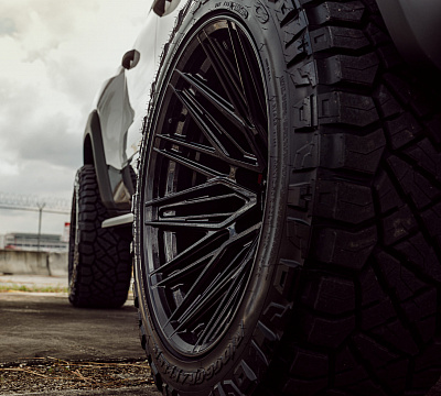 Фото дисков Vossen HF6-5 на Ram 1500 V