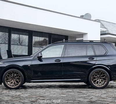 Фото дисков Vossen HF-2 на BMW X7 (G07)
