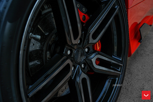 Фото дисков Vossen HF-1 Алмазная проточка на Ferrari 458