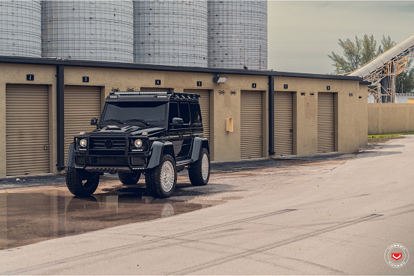Фото дисков Vossen LC3-13T Белый глянец на Mercedes-Benz G-Class II