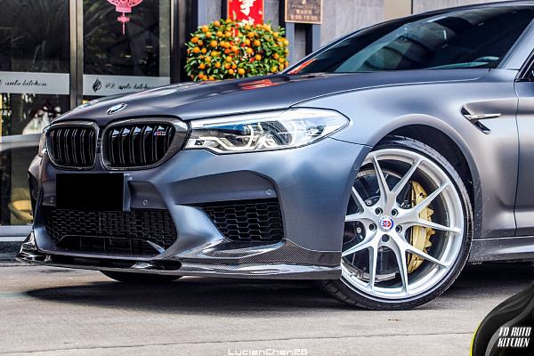 Фото дисков HRE P101 Серебро на BMW 5/M5 (G30/F90)