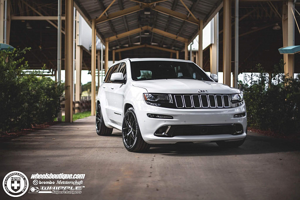 Фото дисков HRE P101 Черный глянец на Jeep Grand Cherokee IV
