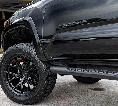 Фото дисков Vossen HF6-4 на Toyota Tacoma III