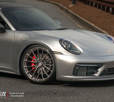 Фото дисков HRE P103 на Porsche 911 VIII