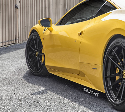 Фото дисков Strasse Wheels SV1 Deep Concave FS на Ferrari 458
