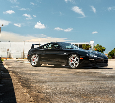 Фото дисков Strasse Wheels S5 Track на Toyota Supra A80