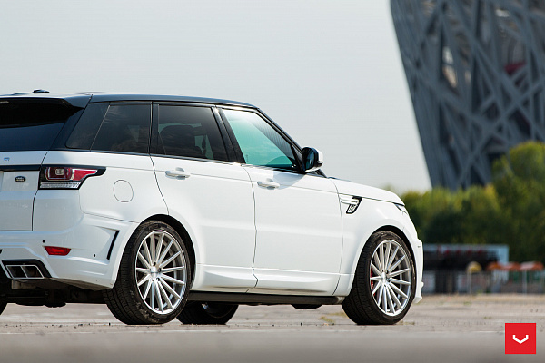 Фото дисков Vossen VFS-2 Серебро на Range Rover Sport II