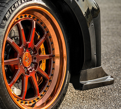 Фото дисков Strasse Wheels R10 Competition на Nissan GT-R