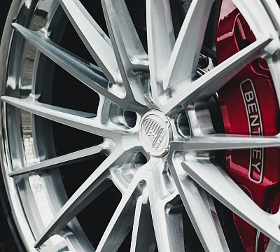 Фото дисков Anrky AN39 на Bentley Continental GT II
